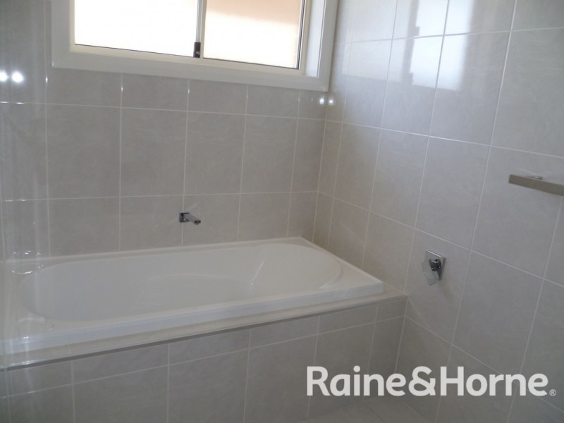 1 Messina Street, Orange NSW 2800