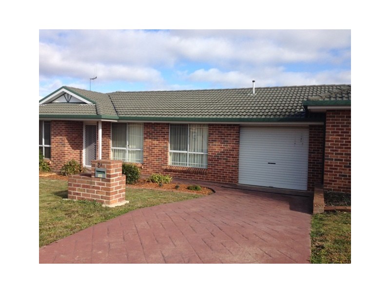 2a Coombes Place, Orange NSW 2800