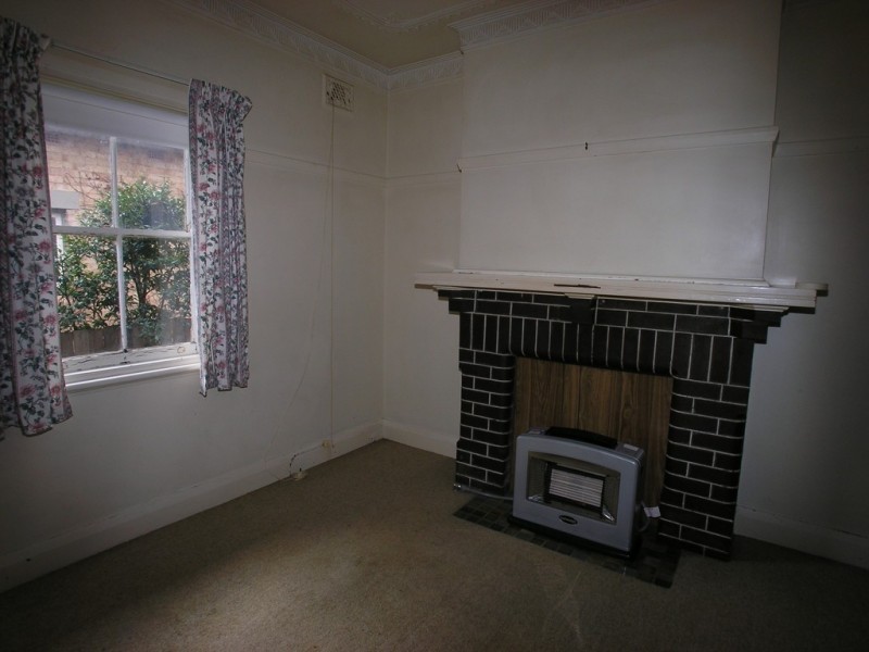 128 Moulder Street, Orange NSW 2800