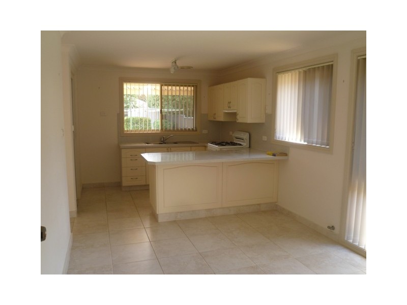 5 Covent Close, Orange NSW 2800