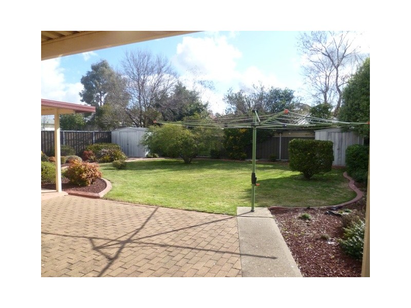 5 Covent Close, Orange NSW 2800