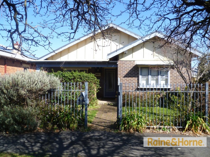 111 Hill Street, Orange NSW 2800
