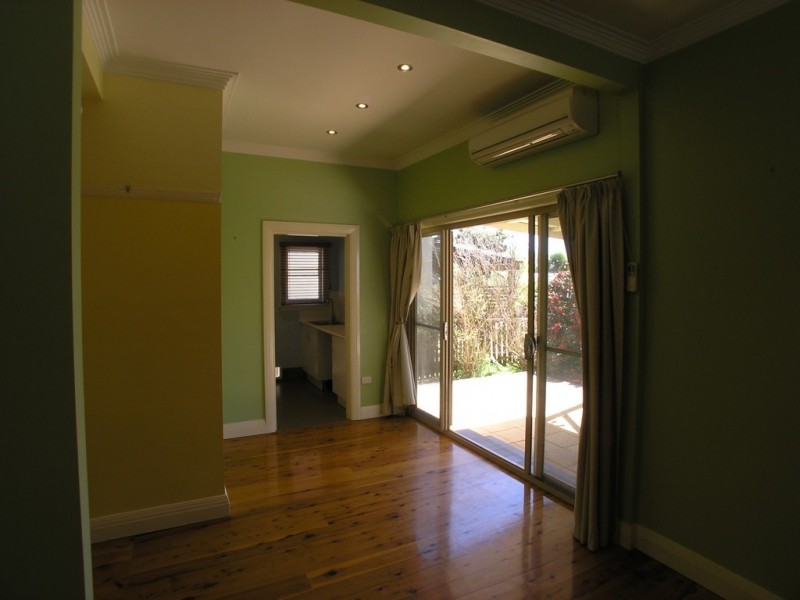 251 Byng Street, Orange NSW 2800