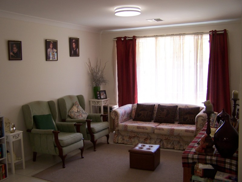 20 Grove Street, Spring Hill NSW 2800