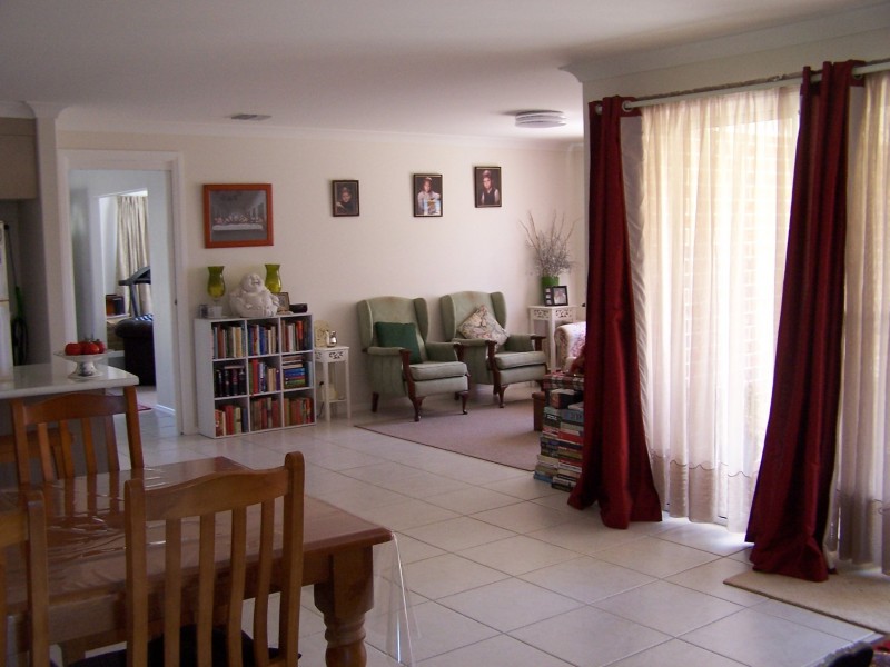 20 Grove Street, Spring Hill NSW 2800