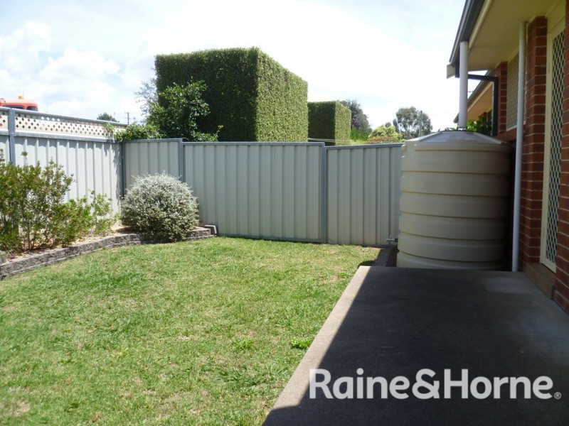 11/388 Peisley Street, Orange NSW 2800