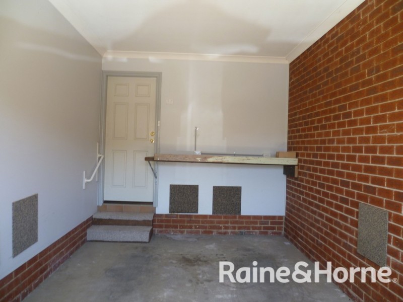 11/388 Peisley Street, Orange NSW 2800