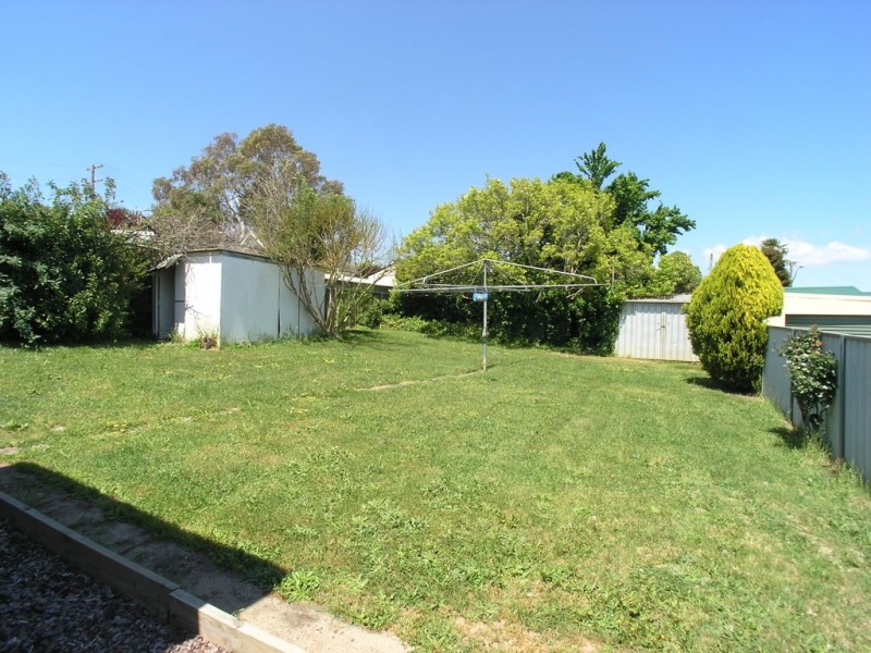 52 Churchill Avenue, Orange NSW 2800