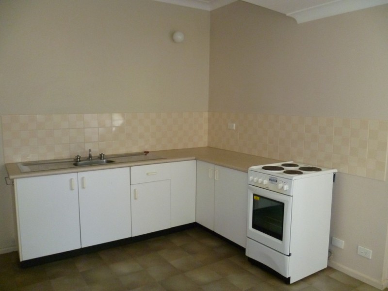 6 and 8 Cox Avenue, Orange NSW 2800