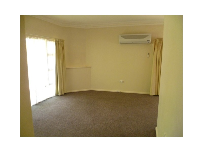 324 Peisley Street, Orange NSW 2800