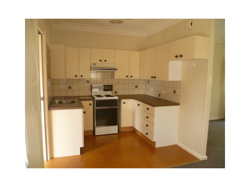 324 Peisley Street, Orange NSW 2800