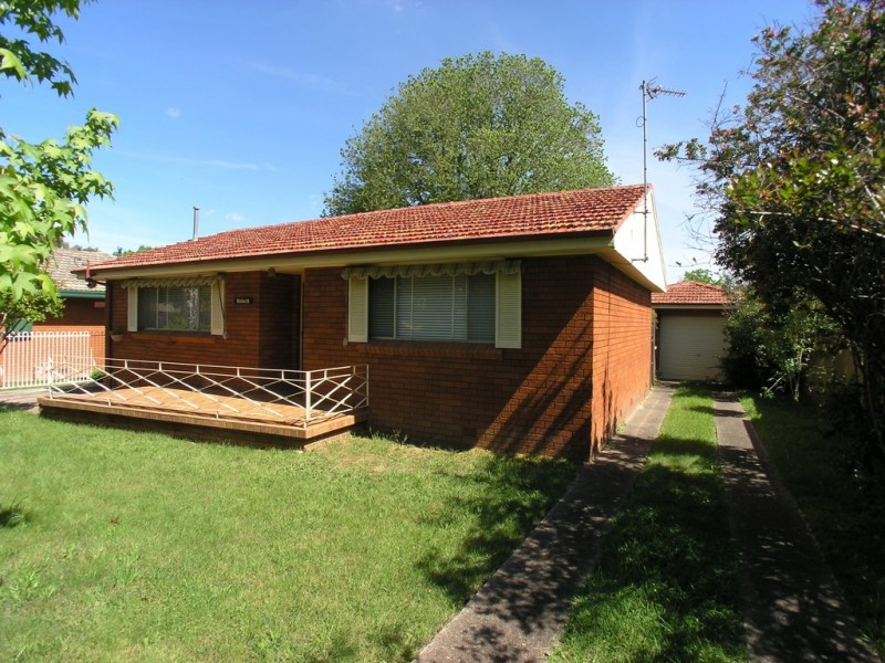 5 Yulanta Place, Orange NSW 2800