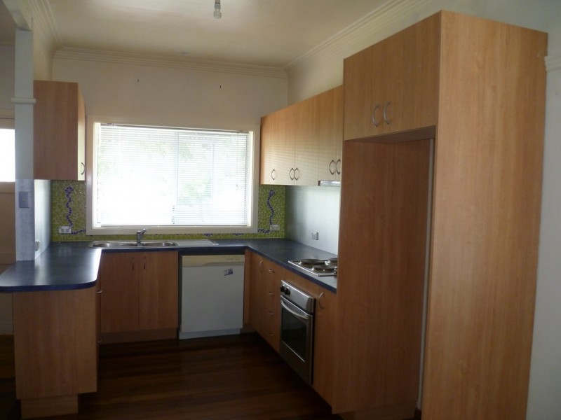 18 Fox Avenue, Orange NSW 2800