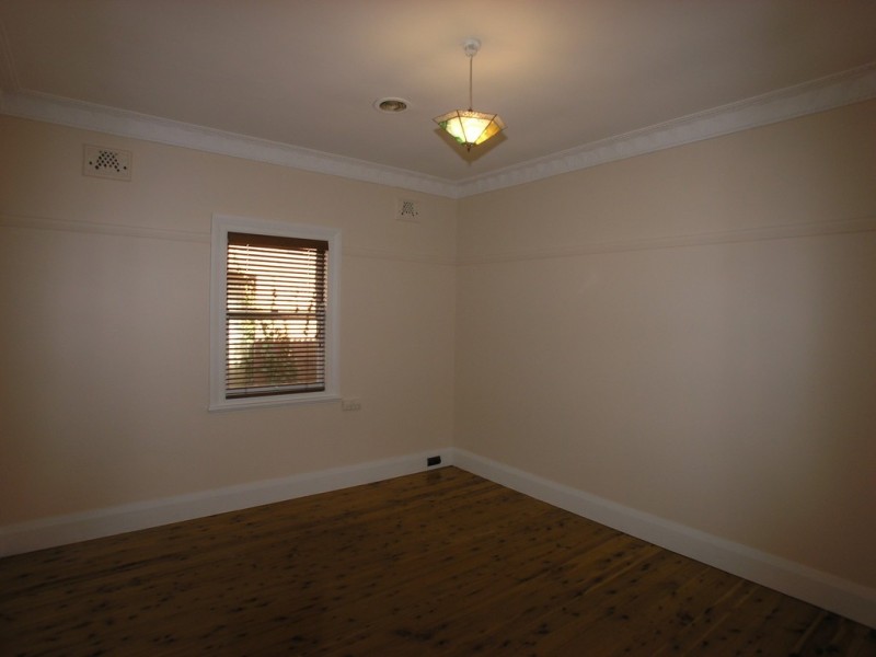 392 Summer Street, Orange NSW 2800