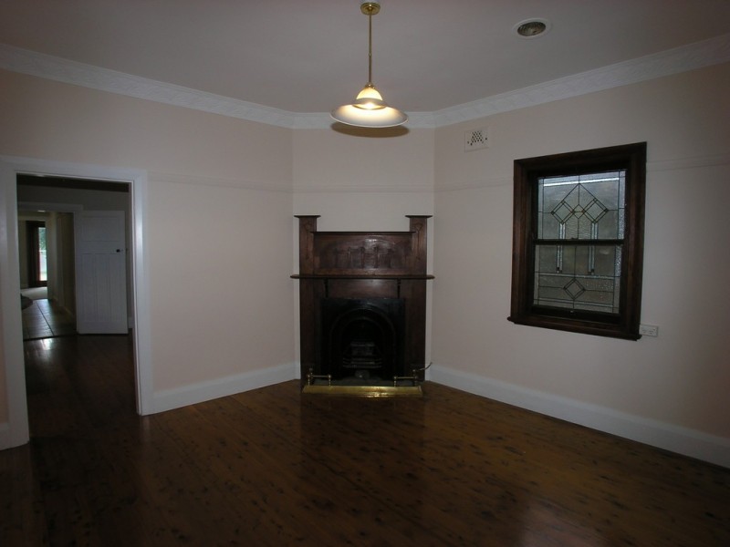 392 Summer Street, Orange NSW 2800