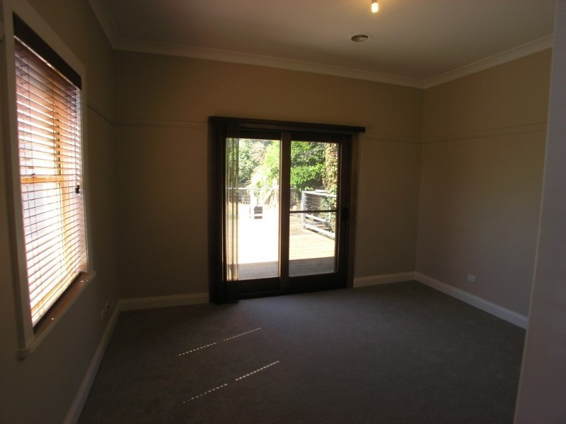 392 Summer Street, Orange NSW 2800