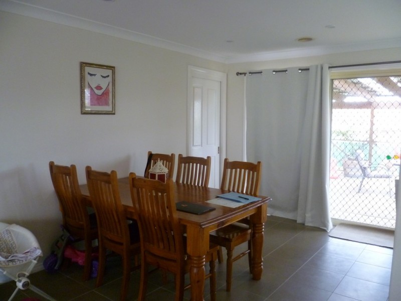 5 Coombes Place, Orange NSW 2800