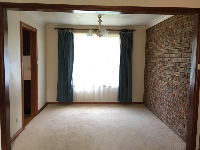 6 Pitta Pitta Place, Orange NSW 2800