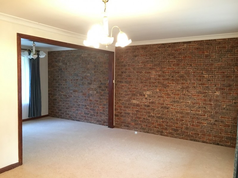 6 Pitta Pitta Place, Orange NSW 2800