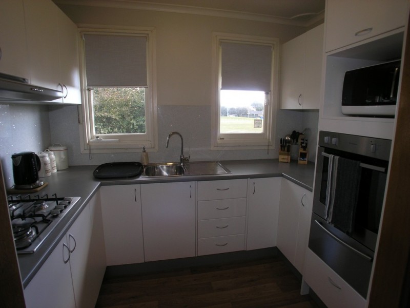 7 Algona Crescent, Orange NSW 2800