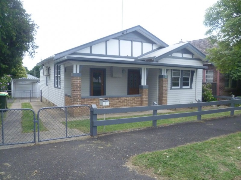 21 Allenby Road, Orange NSW 2800