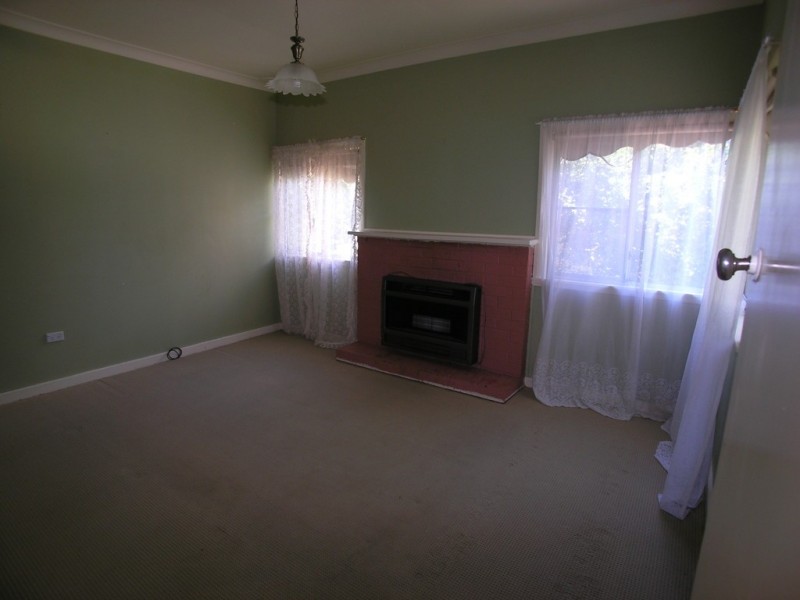 15 Maxwell Avenue, Orange NSW 2800
