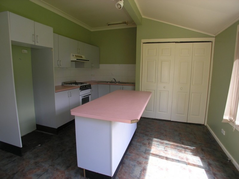 15 Maxwell Avenue, Orange NSW 2800