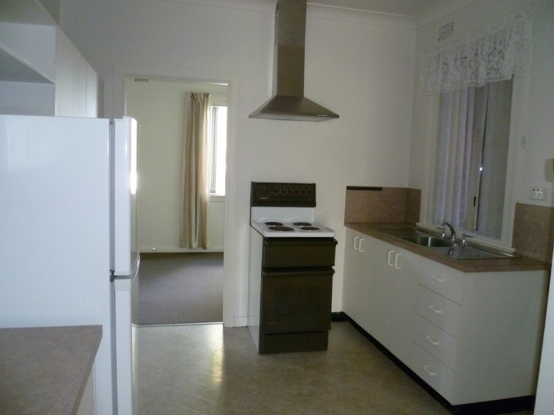 166 Margaret Street, Orange NSW 2800