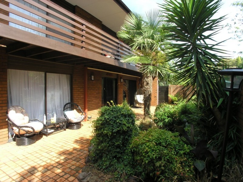 13 Wahratta Way, Orange NSW 2800