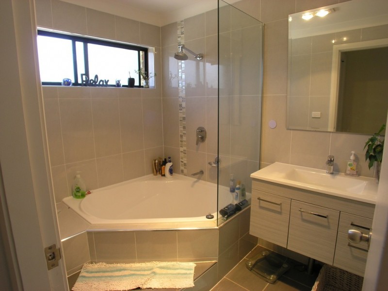 13 Wahratta Way, Orange NSW 2800