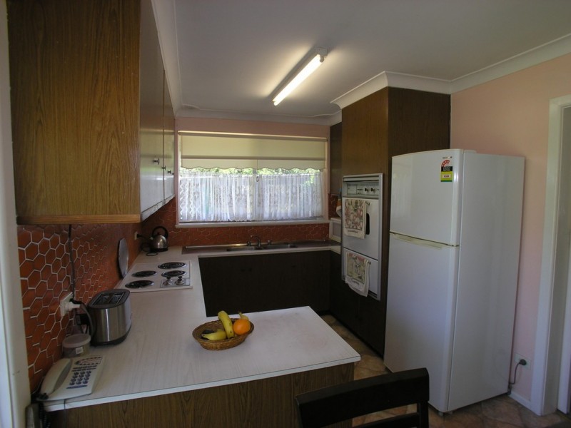 11 Benelong Place, Orange NSW 2800