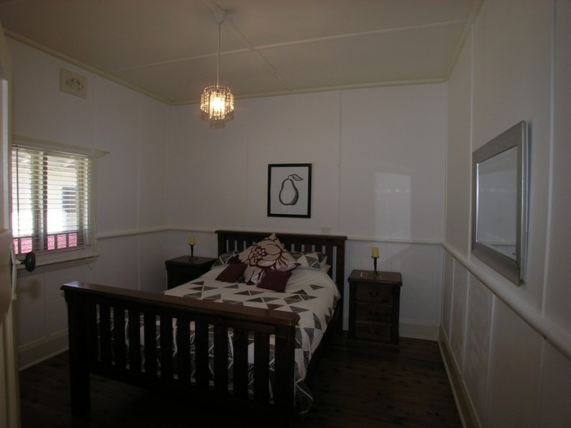 253 Byng Street, Orange NSW 2800