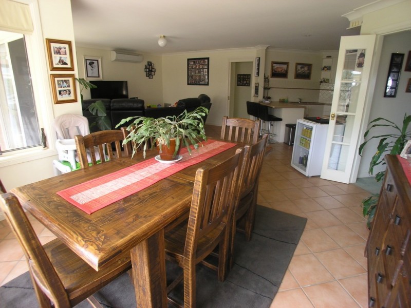 2 Hoskins Place, Orange NSW 2800