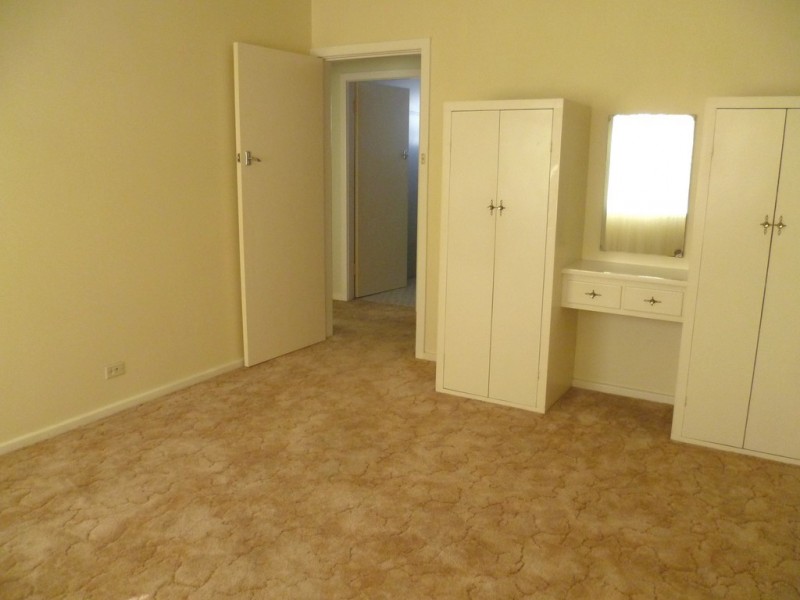 92 Icely Road, Orange NSW 2800