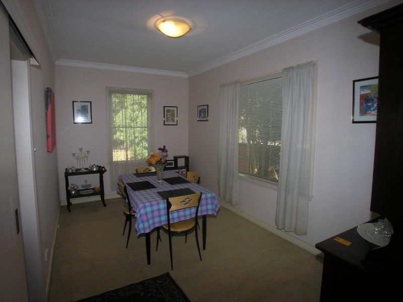 2 Frost Street, Orange NSW 2800