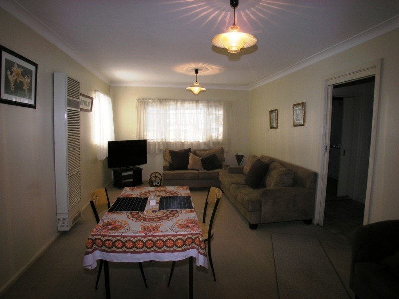 2 Frost Street, Orange NSW 2800