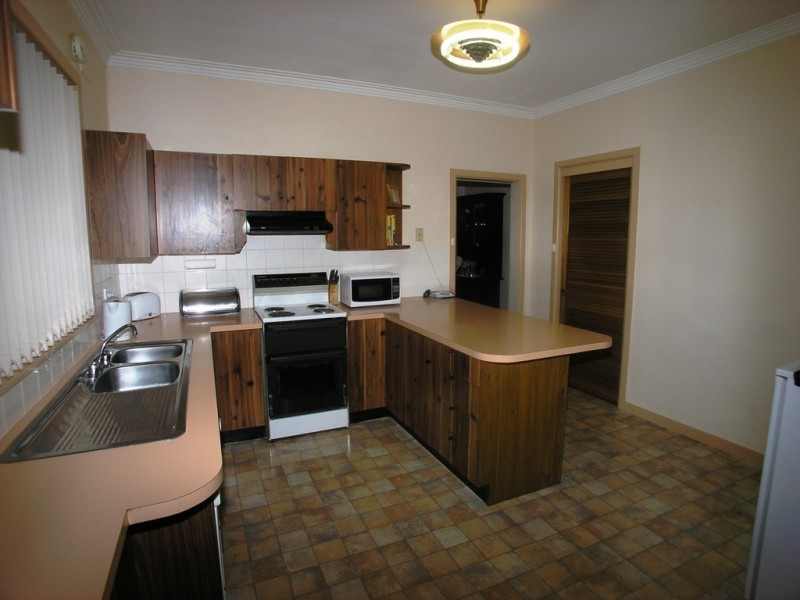 2 Frost Street, Orange NSW 2800