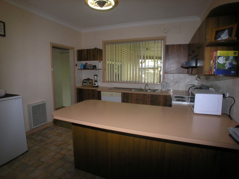 2 Frost Street, Orange NSW 2800