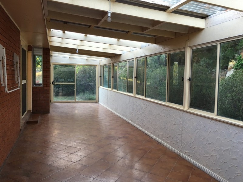 28 McLean Lane, Orange NSW 2800