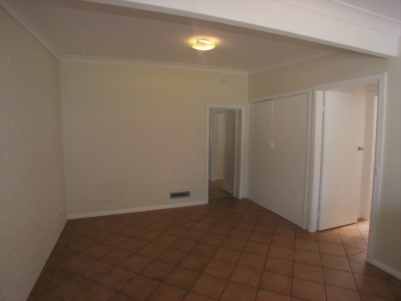 24 Nile Street, Orange NSW 2800