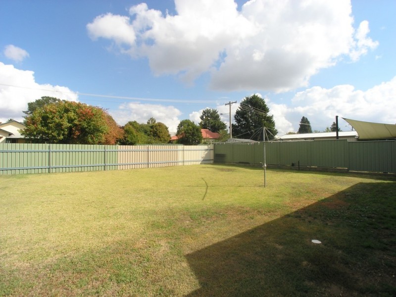 4 Palmer Street, Orange NSW 2800