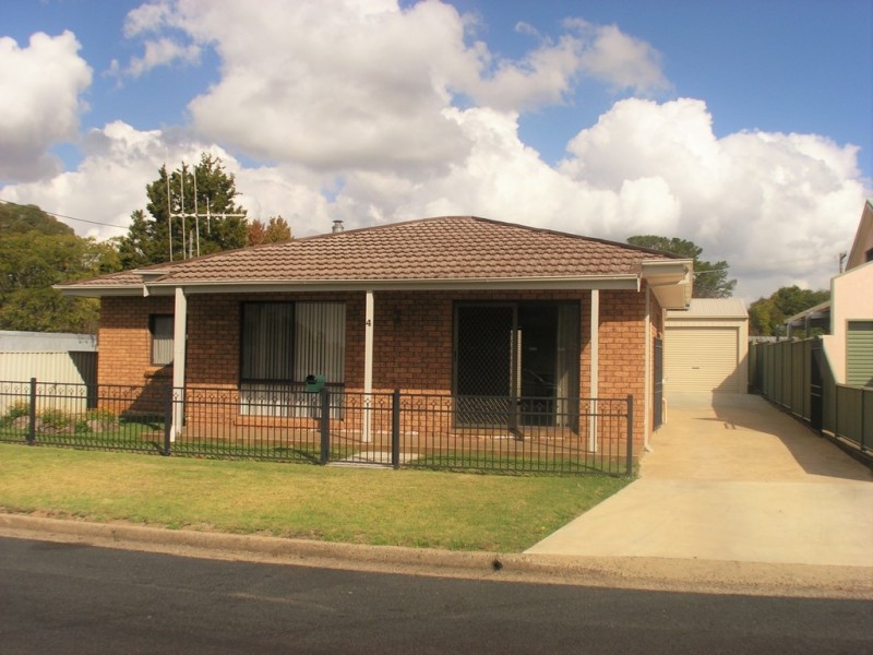 4 Palmer Street, Orange NSW 2800