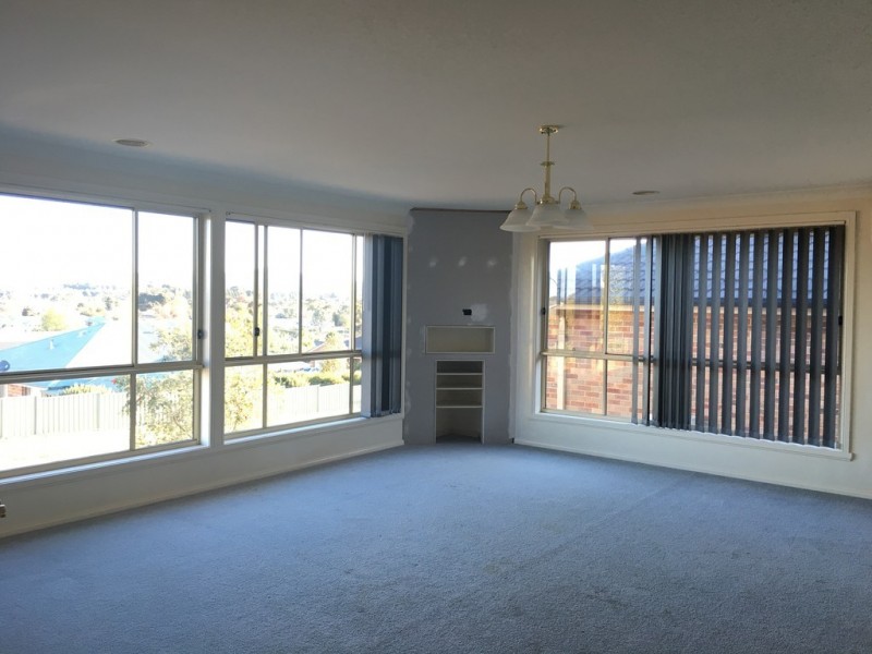 20 Magnolia Way, Orange NSW 2800