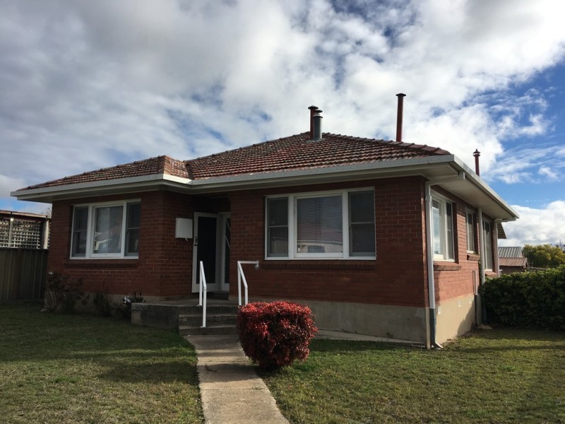 121 Autumn Street, Orange NSW 2800