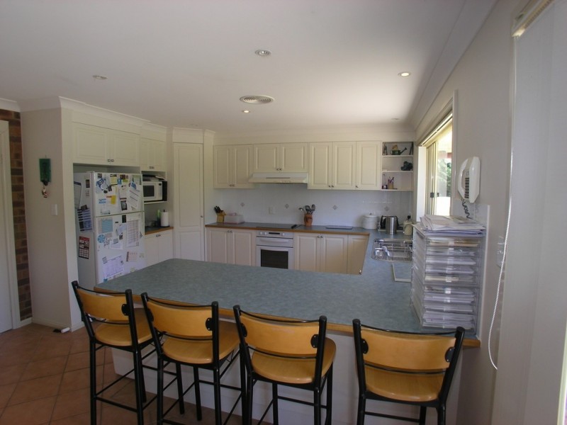 67 Weemilah Place, Clifton Grove NSW 2800