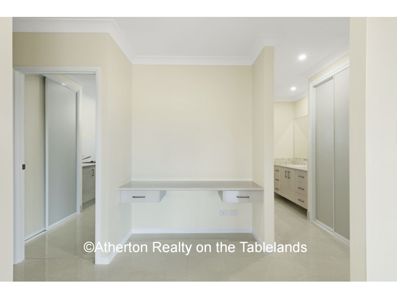 26 Agius Cres, Mareeba QLD 4880