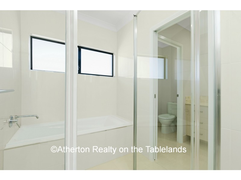 26 Agius Cres, Mareeba QLD 4880