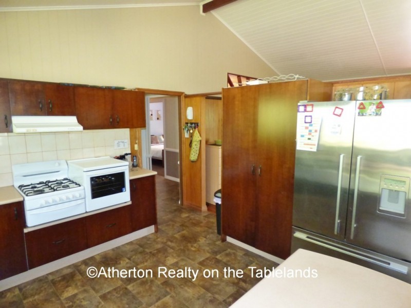22 Newman Dr, Tolga QLD 4882