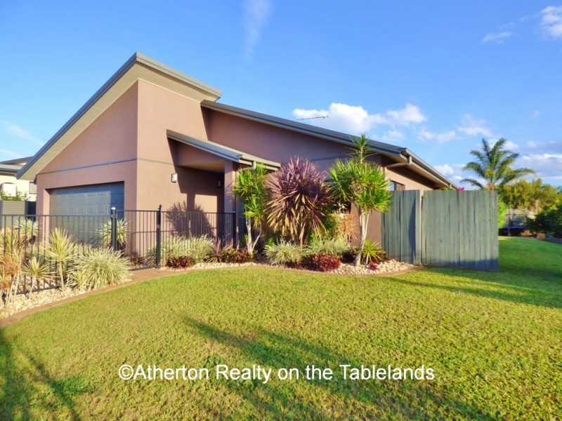 67 Loder St, Atherton QLD 4883
