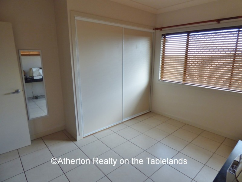 19 Neal St, Atherton QLD 4883